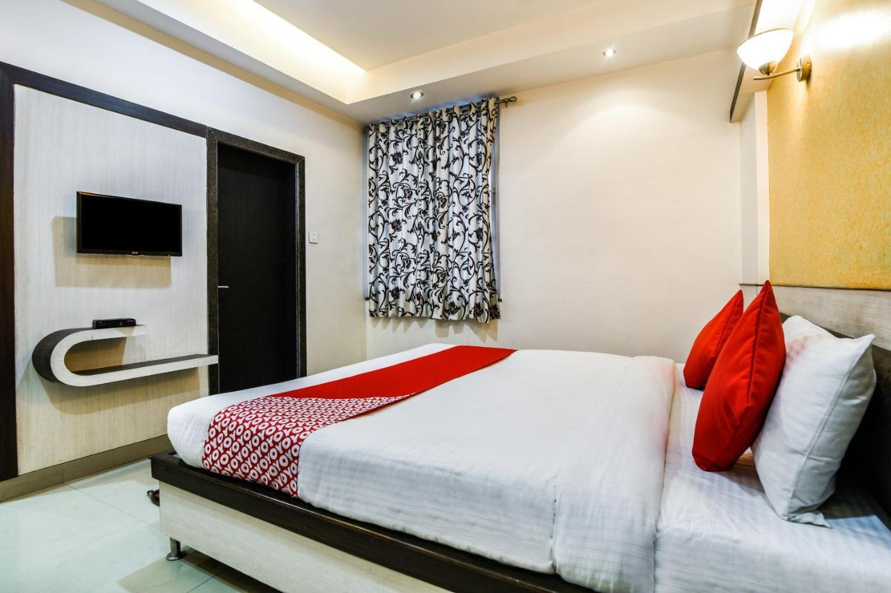 Oyo 30414 Hotel Us Residency Aurangabad  Экстерьер фото
