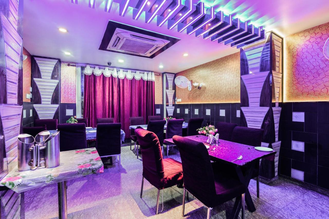 Oyo 30414 Hotel Us Residency Aurangabad  Экстерьер фото