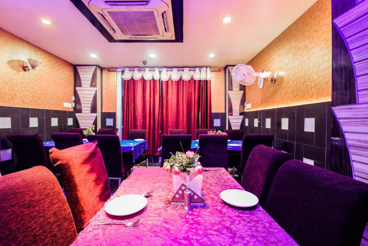 Oyo 30414 Hotel Us Residency Aurangabad  Экстерьер фото