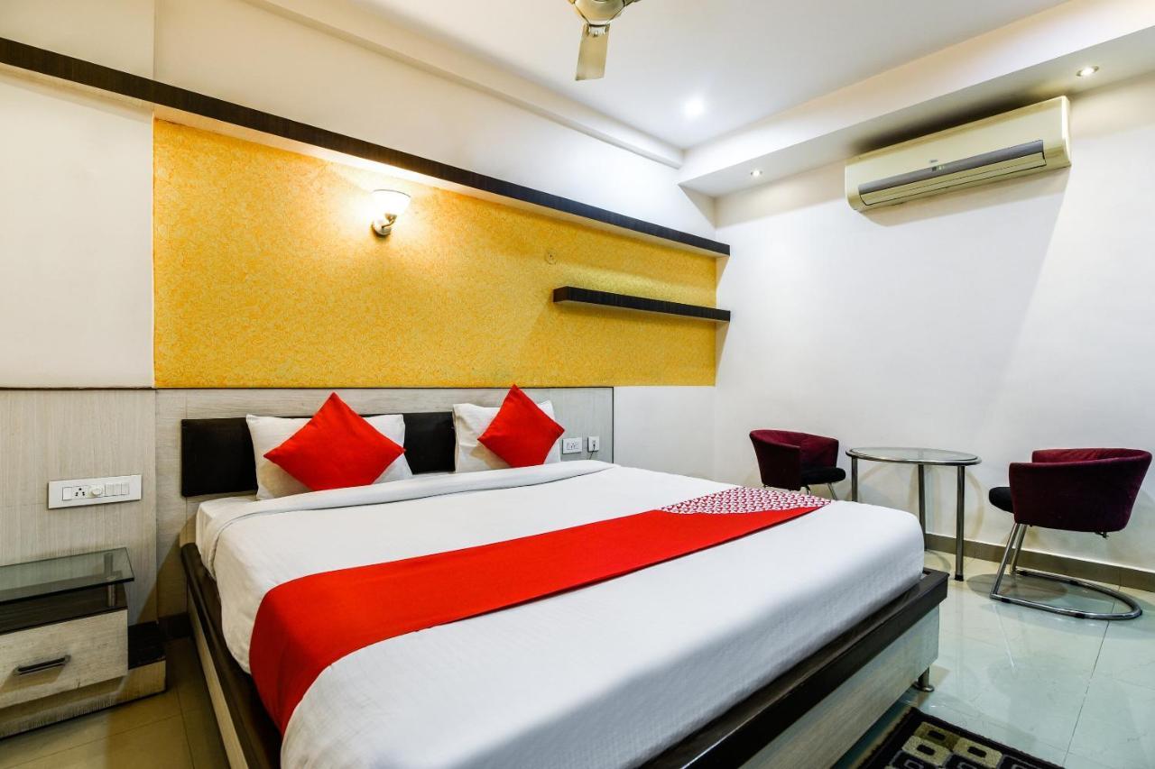 Oyo 30414 Hotel Us Residency Aurangabad  Экстерьер фото